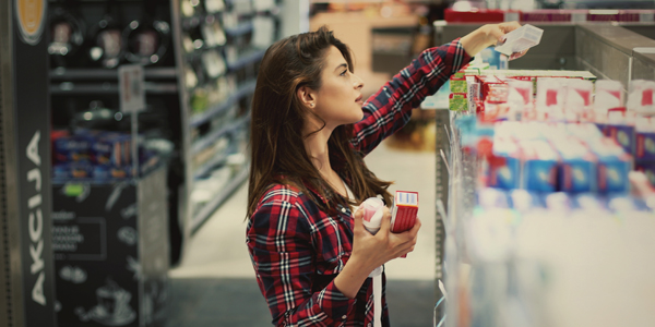 woman shopping 600x300